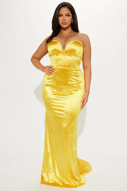 Charlotte Shiny Maxi Dress - Mustard