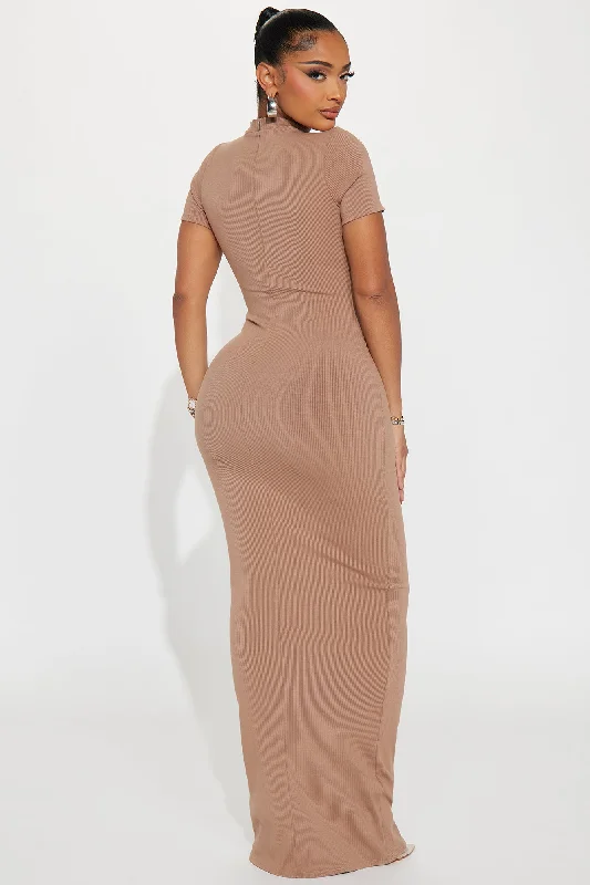 Cora Snatched Maxi Dress - Nude