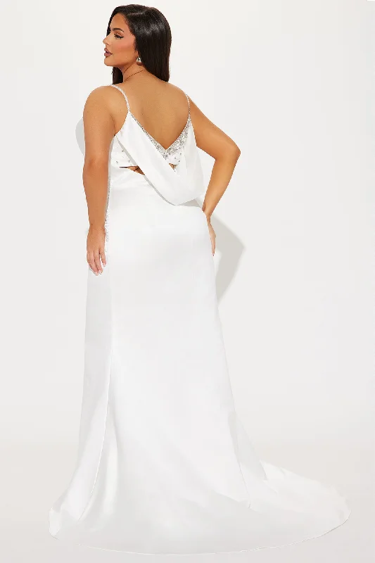 Crystal Elegance Gown - White