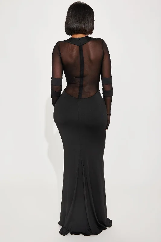 Kendra Sheer Gown - Black