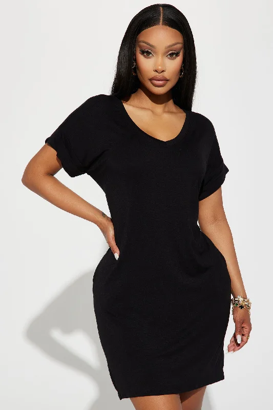 Kinsley T-Shirt Dress - Black