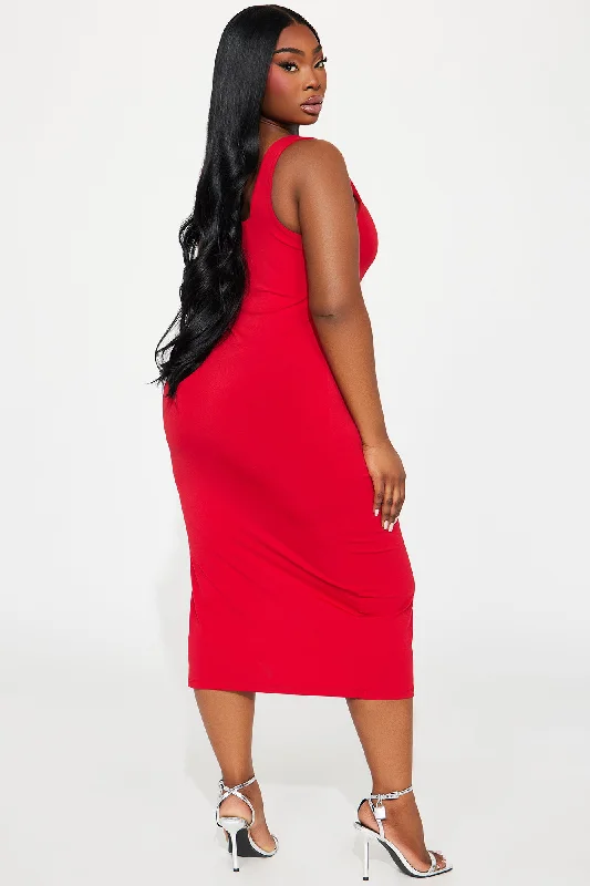 Kiss Me Sleeveless Midi Dress - Red