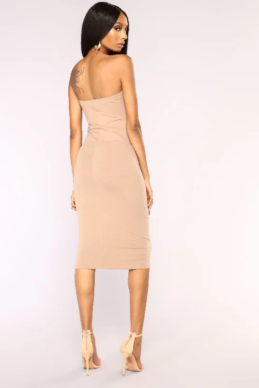 Rhianna Tube Dress - Taupe