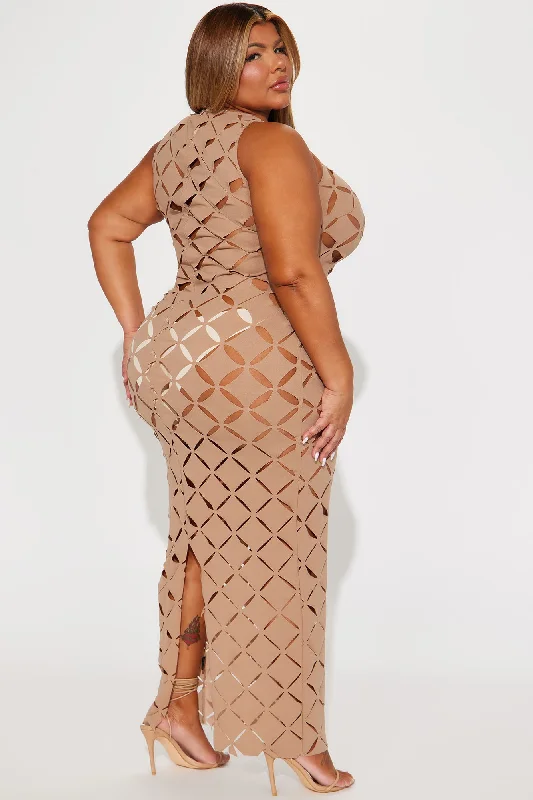 Tanya Cut Out Maxi Dress - Mocha