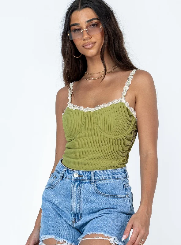 Arielle Bustier Green