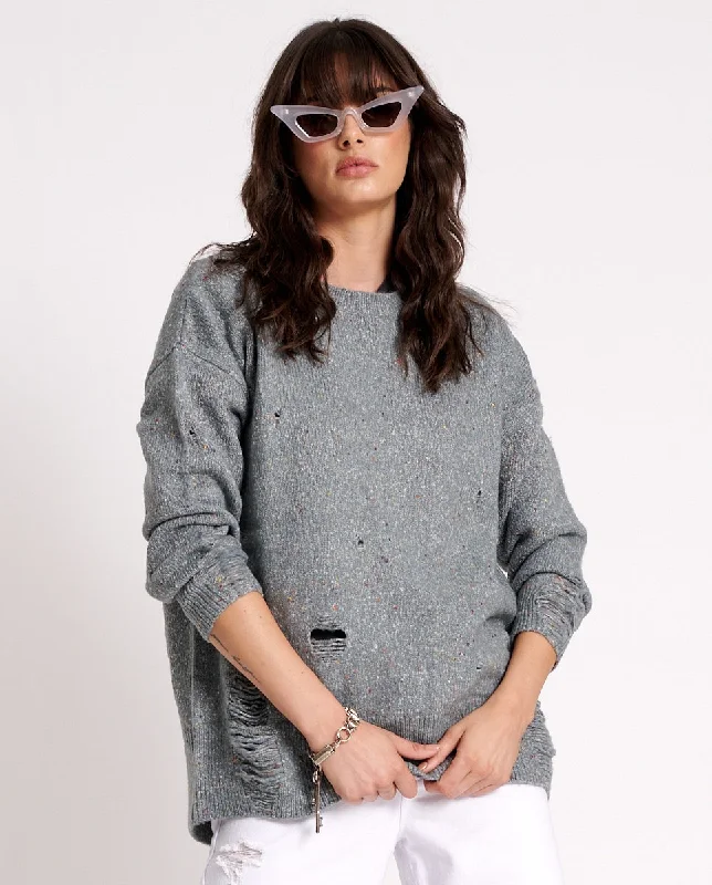 DISTRESSED FISHERMAN KNIT SWEATER GREY