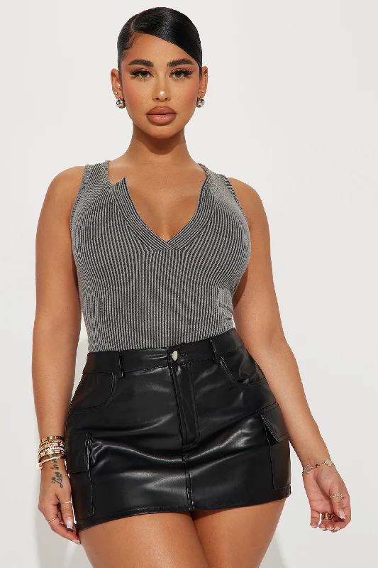 Running Errands Ribbed Bodysuit - Charcoal