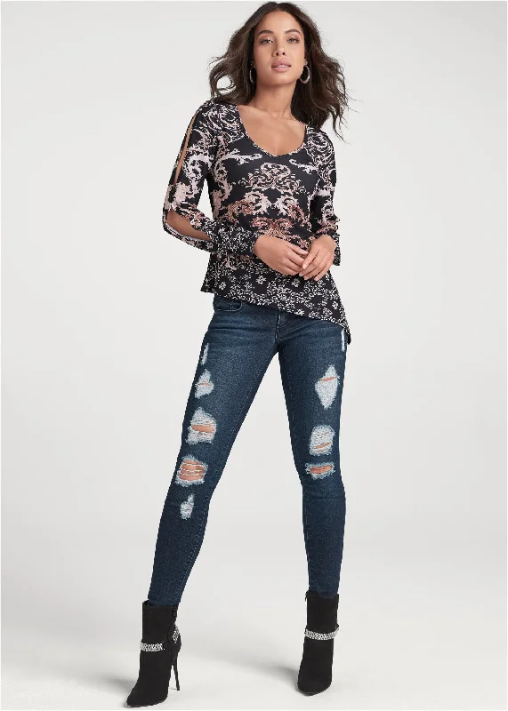 Cold-shoulder print top - Black Multi