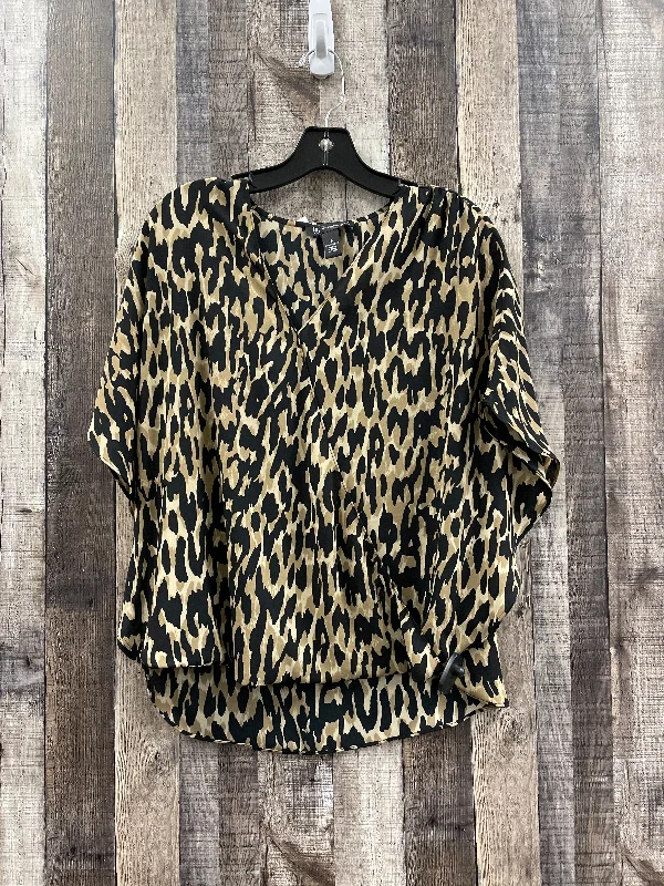 Top Short Sleeve By Inc In Animal Print, Size: S