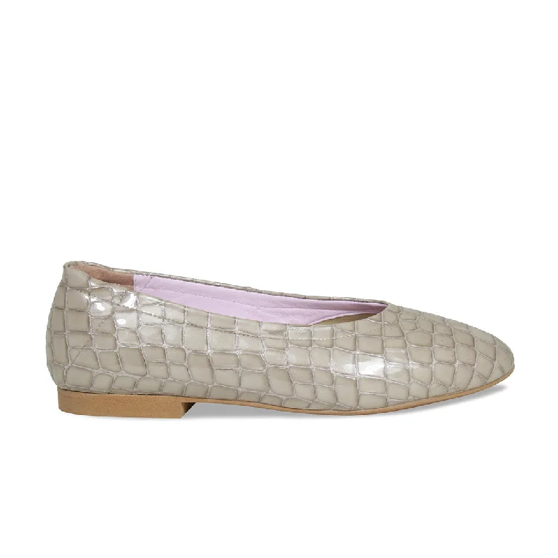 Luna: Taupe Croc Patent Leather