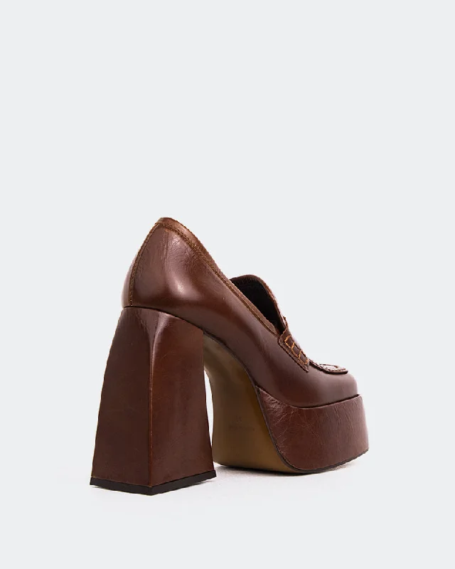 Echo Chestnut Leather